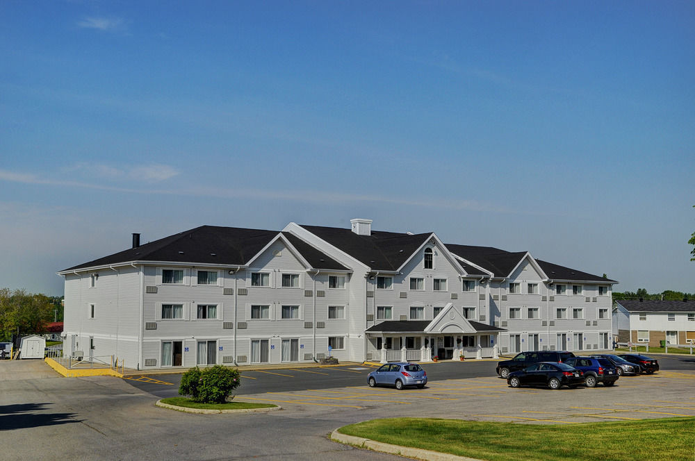 Quality Inn & Suites Bathurst Zewnętrze zdjęcie