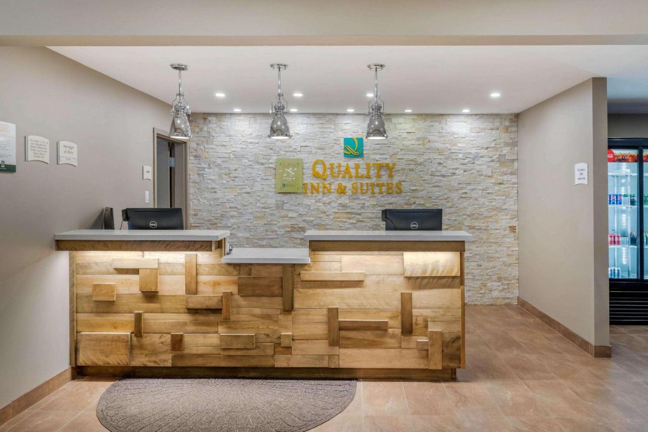 Quality Inn & Suites Bathurst Zewnętrze zdjęcie